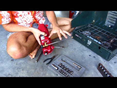 Cleaning a Coleman 425 Dual Burner Stove