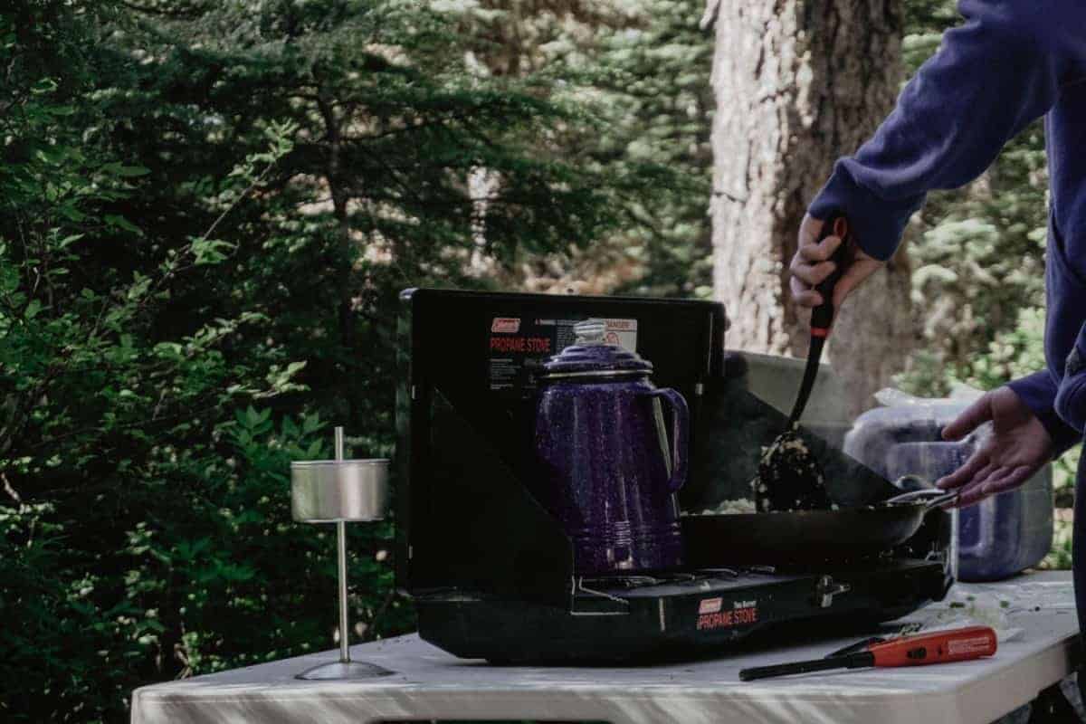 How to Connect a Camp Stove to a Big Propane Tank Decide Outside