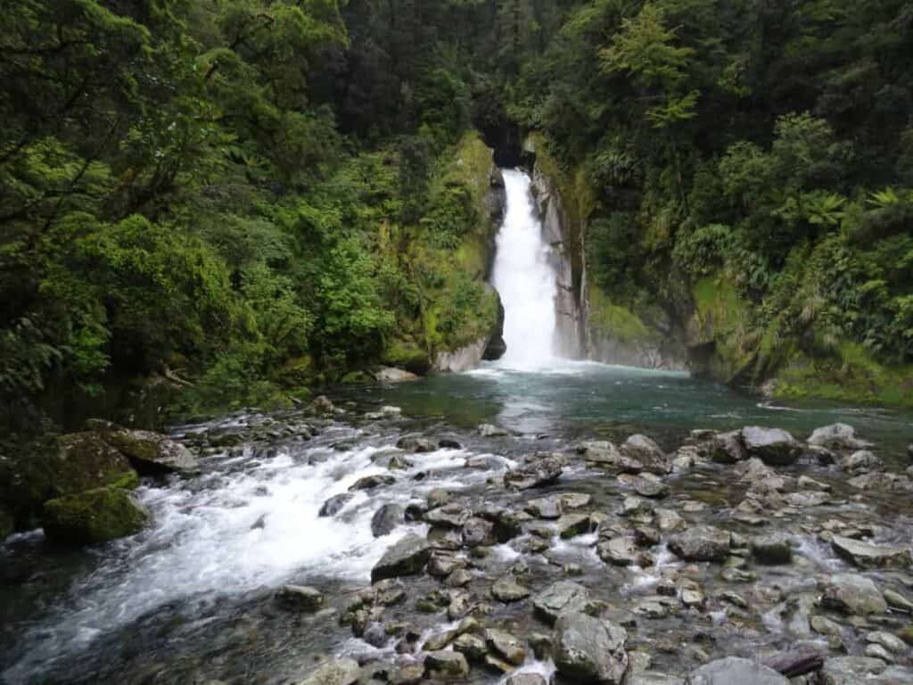 new-zealand-south-island-giants-gate