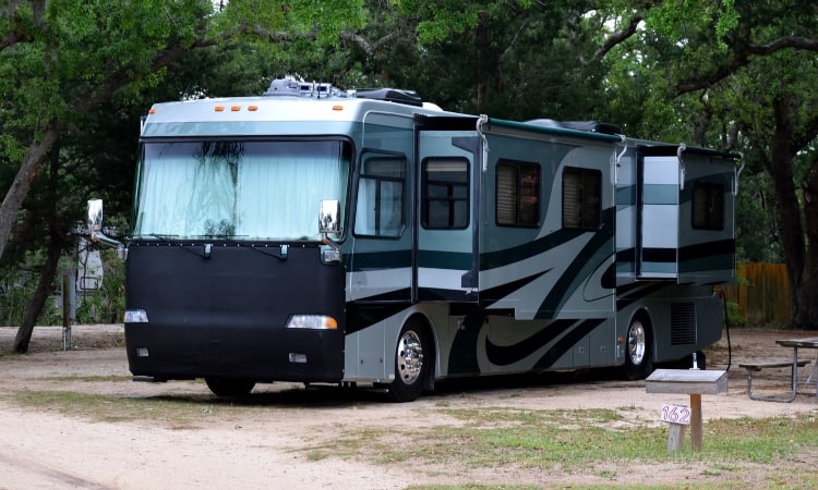 Do you need a CDL to Drive an RV with Air Brakes?