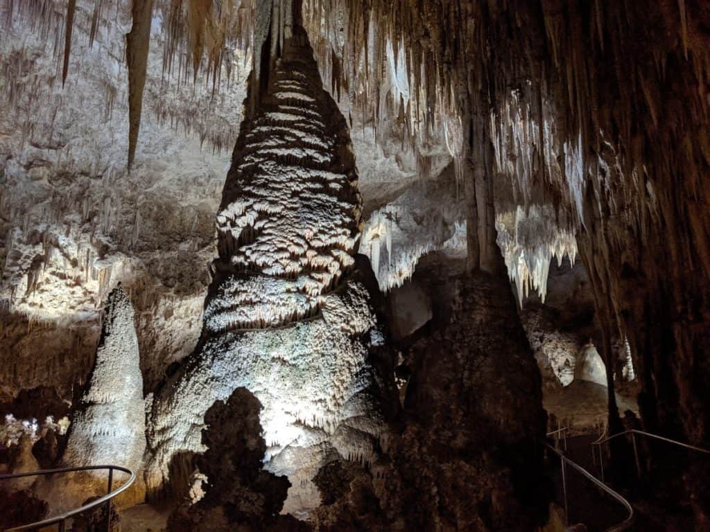 carlsbad caverns with crazy formations
